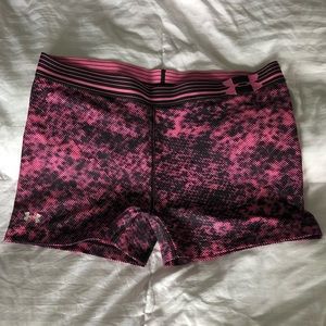 Women’s Under Armour compression shorts